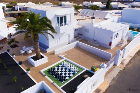 Property building, Bird's eye view