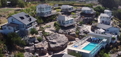 Day, Bird's eye view