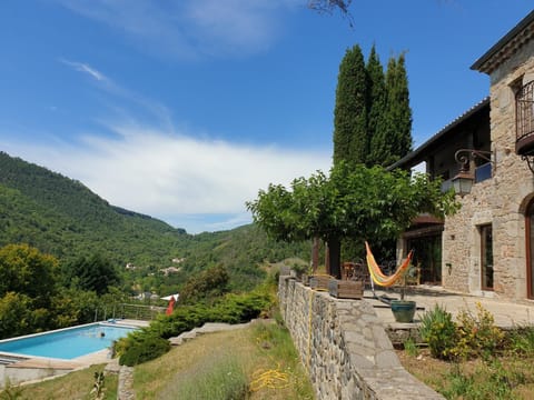 Mountain view, Pool view, Swimming pool