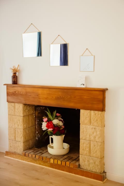 Decorative detail, flat iron