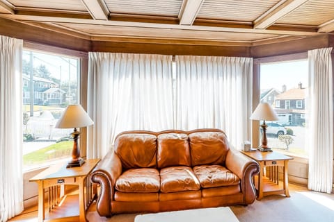 Gearhart Classic Vacation Rental House in Gearhart