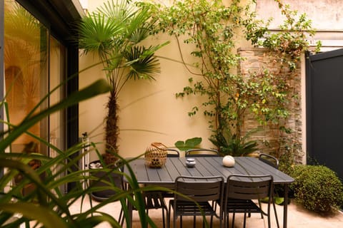 Inner courtyard view