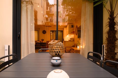 Inner courtyard view