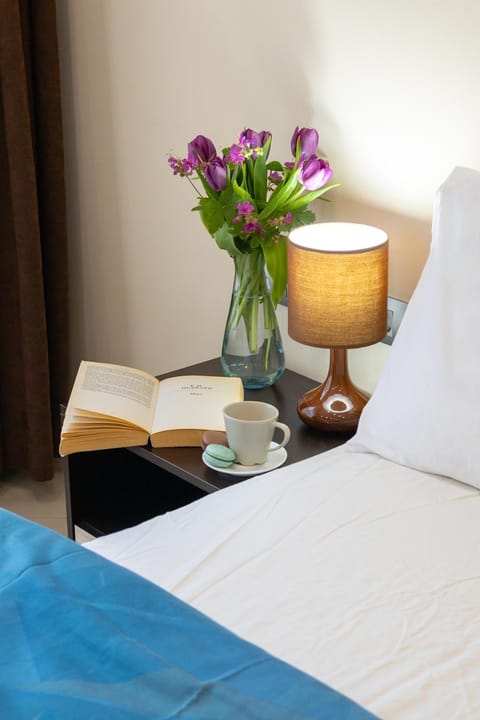 Bed, Decorative detail, Bedroom