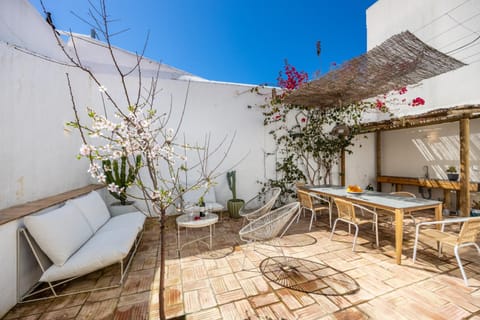 Balcony/Terrace, Seating area, Dining area