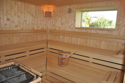 Sauna, Spa and wellness centre/facilities