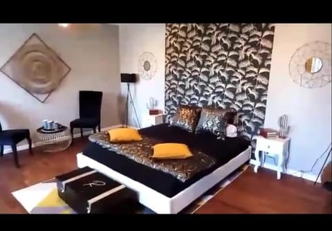 O'GB La Rennaissance Bed and Breakfast in Centre-Val de Loire