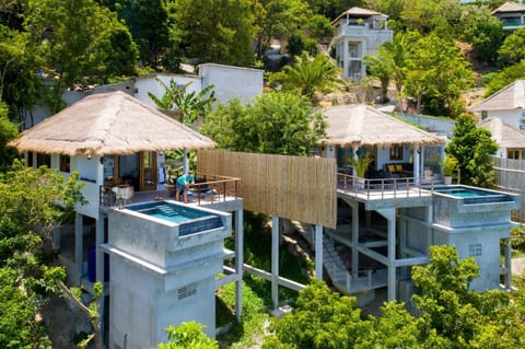 Property building, Day, Garden, Garden view, Pool view, Swimming pool, sunbed