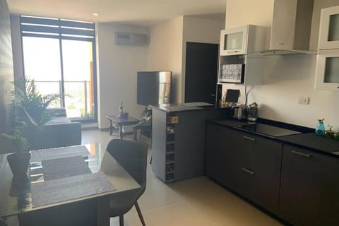 Living room, Communal kitchen