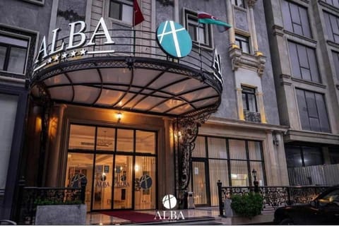 Property building, Facade/entrance