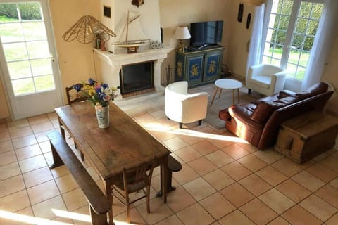 Maison familiale néo-bretonne, à 5 minutes des plages House in Brittany