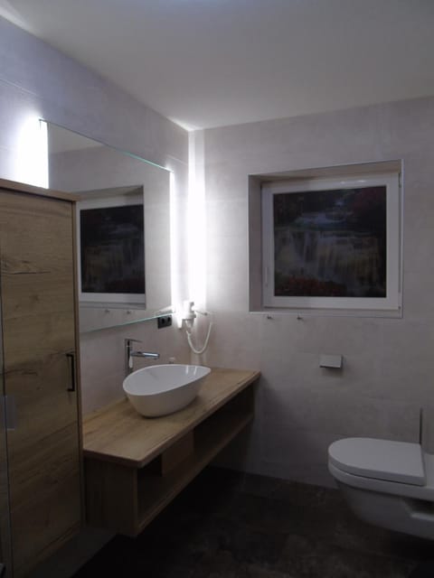 Pension Sonnleitner Bed and Breakfast in Carinthia, Austria