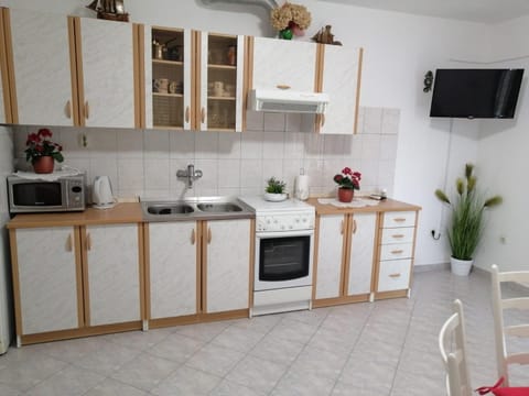 Kuća za odmor Zdravka Apartment in Dubrovnik-Neretva County