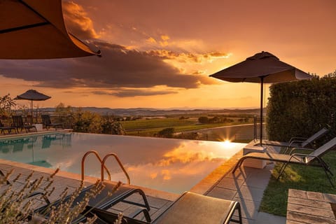 Natural landscape, Pool view, Swimming pool, Sunrise, Sunset, sunbed