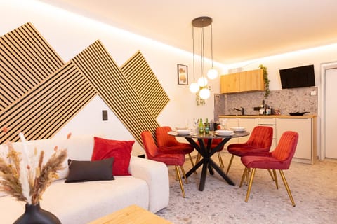 Kitchen or kitchenette, Living room, Dining area