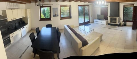 MB House Sarbinowo House in West Pomeranian Voivodeship, Poland