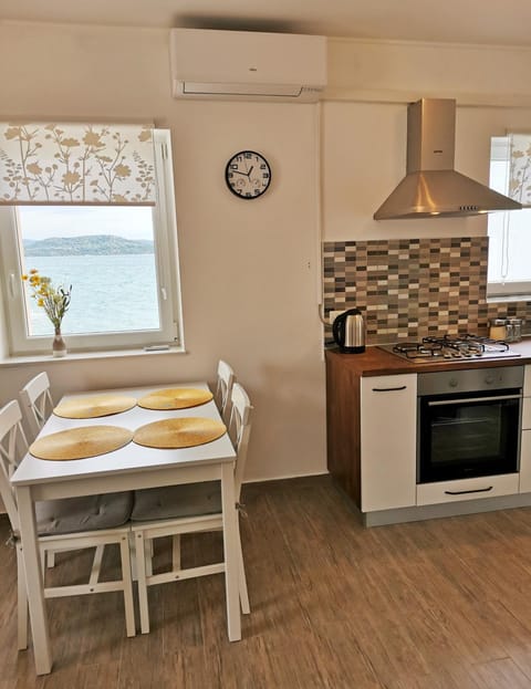 Dining area, Sea view, Sea view