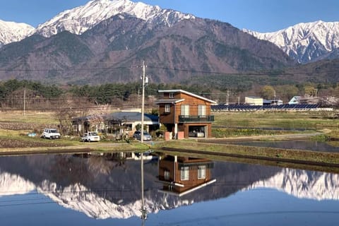 Neighbourhood, Mountain view