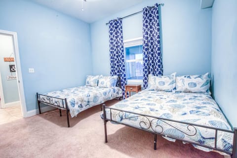 Large 3 Bd Penthouse 2034 In Laketown, Great Views and Amenities! House in Panama City Beach