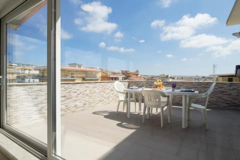 Balcony/Terrace, Balcony/Terrace