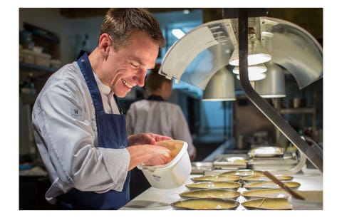 Restaurant/places to eat, Meals