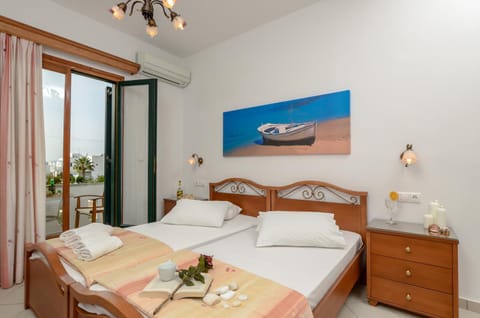 Dolphin Studios Apartment in Naxos, Naxos and Lesser Cyclades, Greece