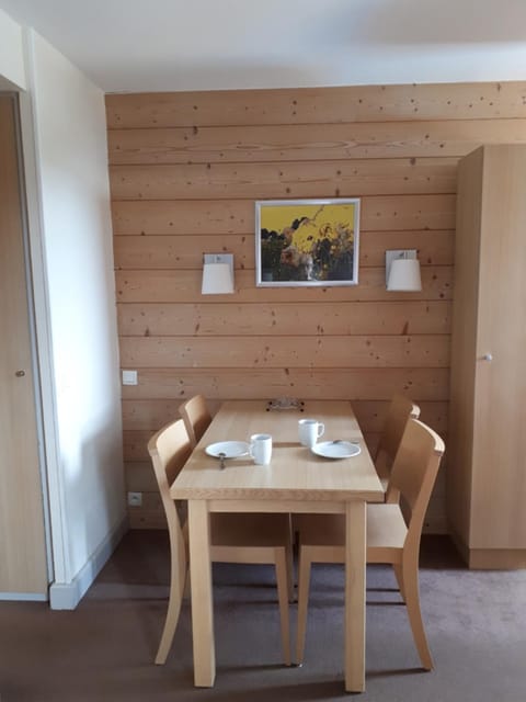 Nice Studio With Mountain View Apartment in Mâcot-la-Plagne