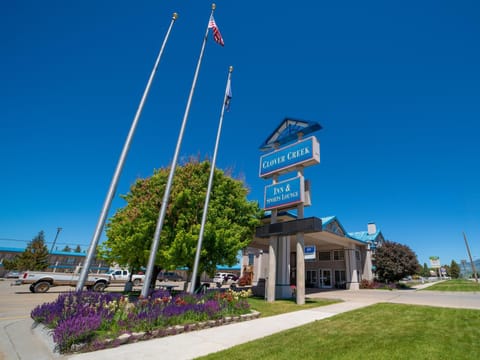Property building, Parking