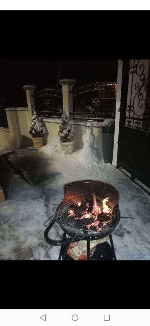 Property building, Patio, BBQ facilities