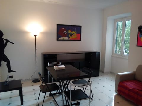 Natural landscape, Living room