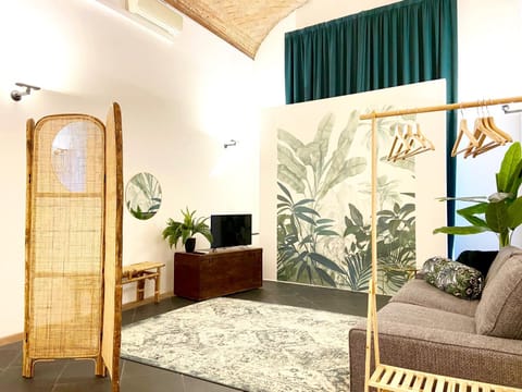 The Jungle Apartment Apartment in Parma