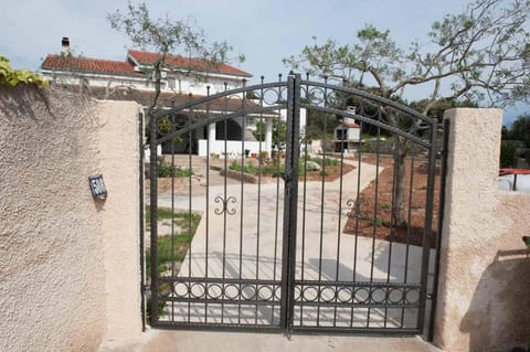 Vera Apartment in Zadar County