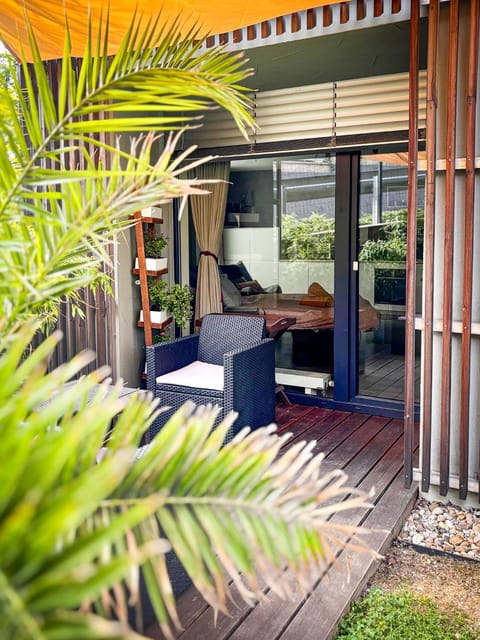 Patio, Spring, Garden, Balcony/Terrace, Seating area, Garden view