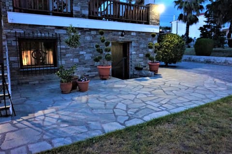 katerina's Villa Apartment in Nikiti