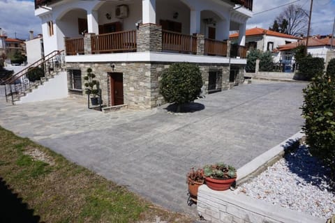 katerina's Villa Apartment in Nikiti