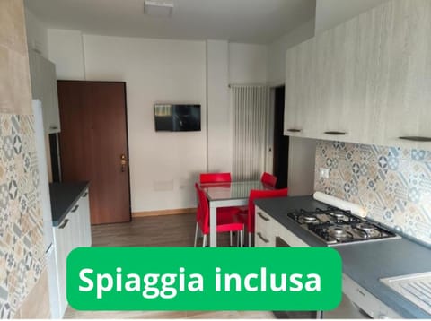 House Lillina ,appartamento vicino al mare con spiaggia privata ,ombrellone e lettini Apartment in San Benedetto del Tronto