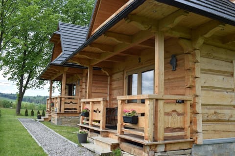 Property building, Day, BBQ facilities, Garden, View (from property/room), Balcony/Terrace