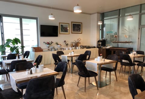 Hotel Rheinbrücke Hotel in Aargau, Switzerland