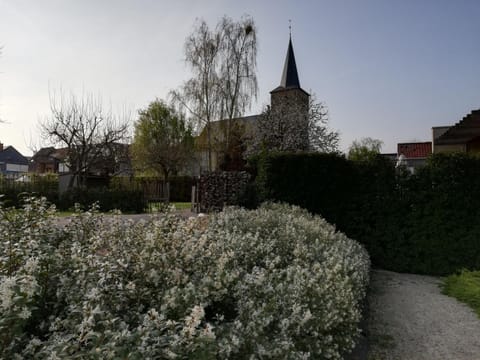 B&B 't Huys van Enaeme Bed and Breakfast in Flanders