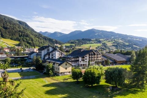 Property building, Facade/entrance, Spring, Natural landscape, Bird's eye view, Mountain view