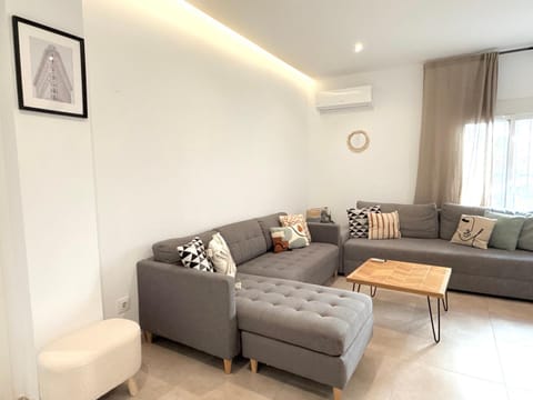 Apartamento Playa Valencia Beach Apartment in Valencia