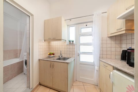 MiniLoft Apartment in Akti Koundourou