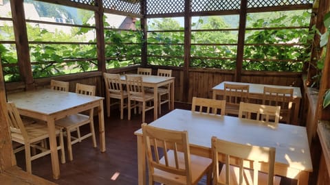Garden, Dining area, Breakfast