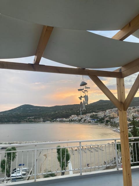 View (from property/room), Balcony/Terrace, Sea view