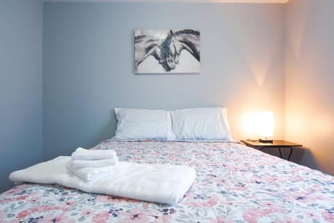 Spacious Family-sized Home in Central Location House in Jacksonville