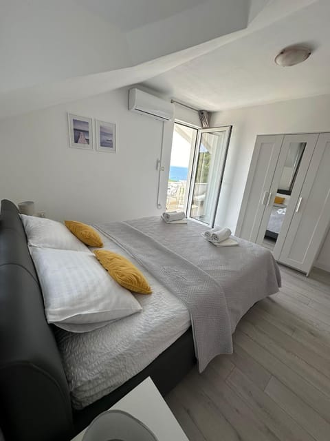 Apartmani Ljubica, Murter Apartment in Murter