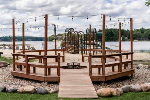 Natura Aloha Beach Resort Hotel in Lake Delton