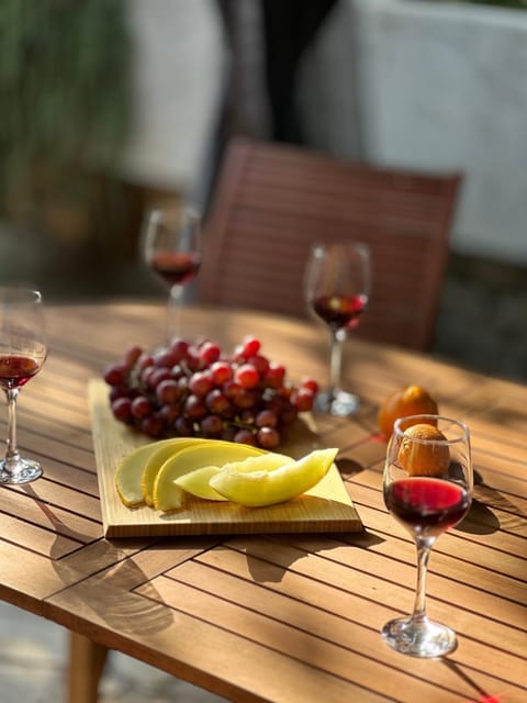 Food and drinks, Food