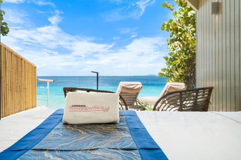 Patio, Bed, Day, Bedroom, Sea view, sunbed, towels