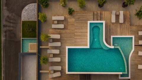 Floor plan, Pool view, Swimming pool